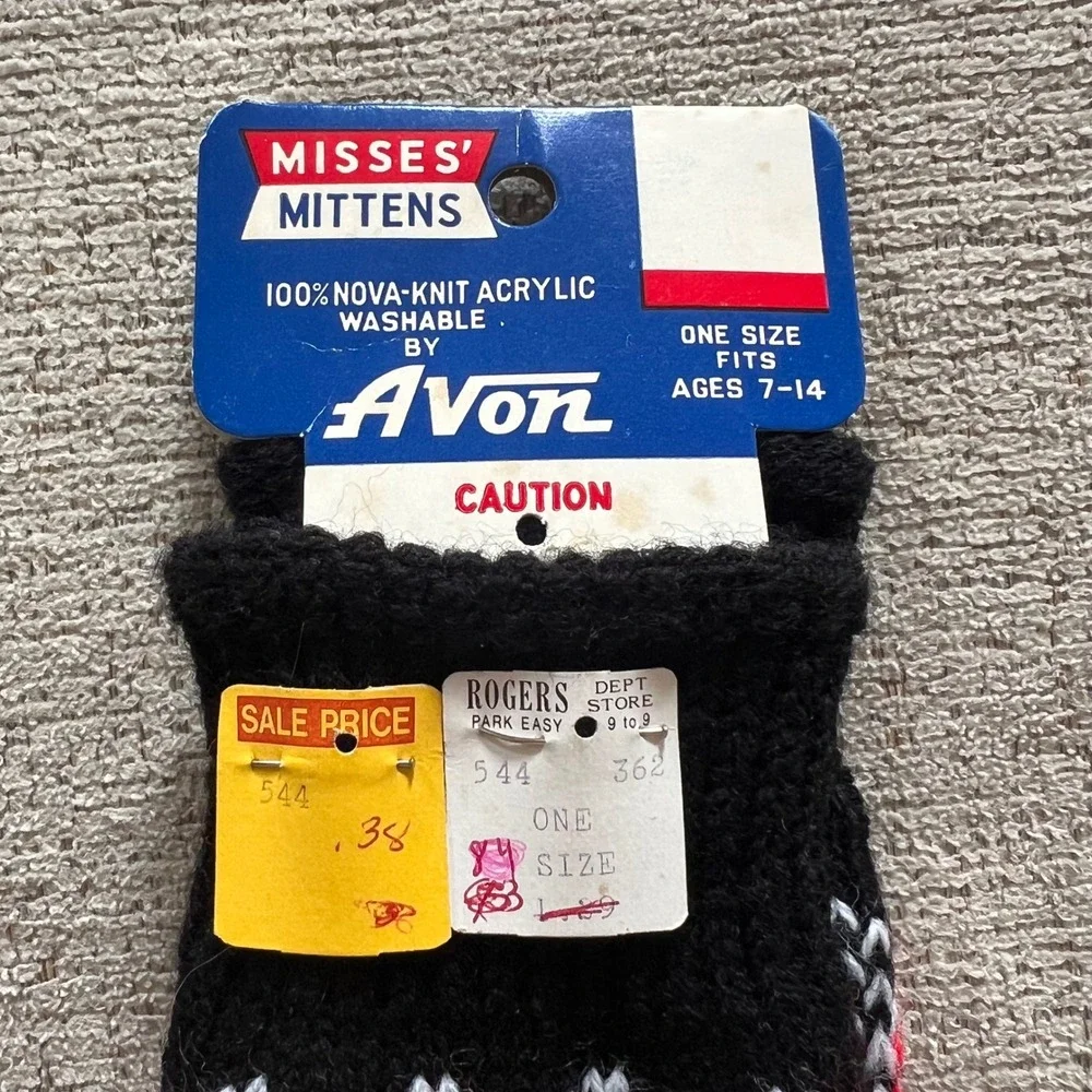 Vintage Avon Misses Mittens Black Fair Isle Nova-Knit Acrylic One Size NWT